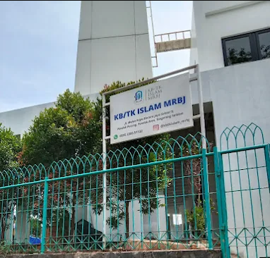 Lingkungan sekolah KB–TK Islam MRBJ